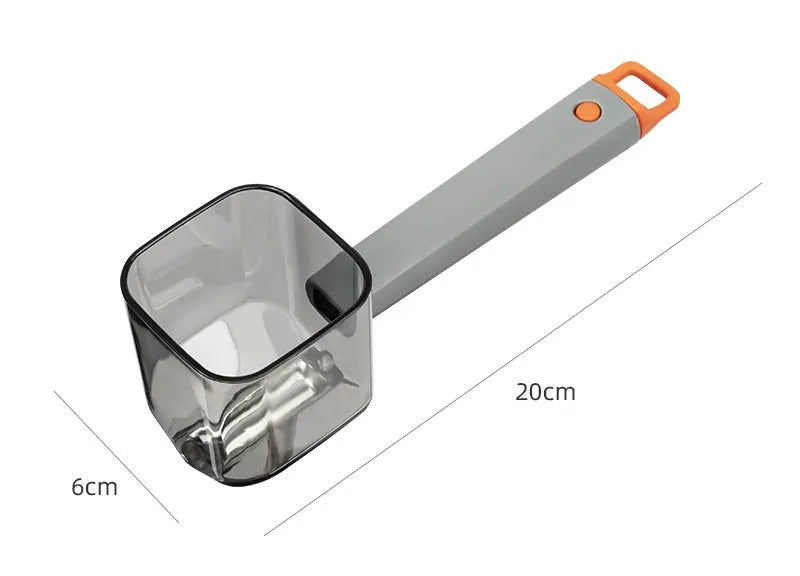 Stainless steel kitchen peeler with coloured PP handle in green, grey or red options