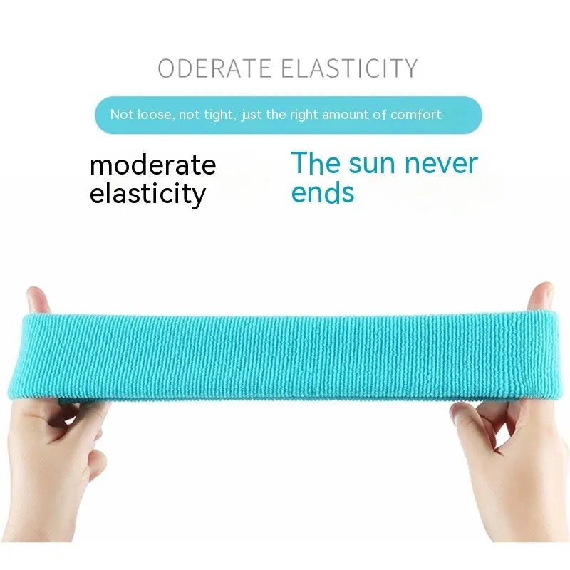 Solid colour elastic widening sports sweatband for fitness and running.
