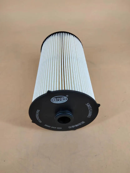 Iveco 5801516883 fuel filter with folding element design for fuel system contaminant removal