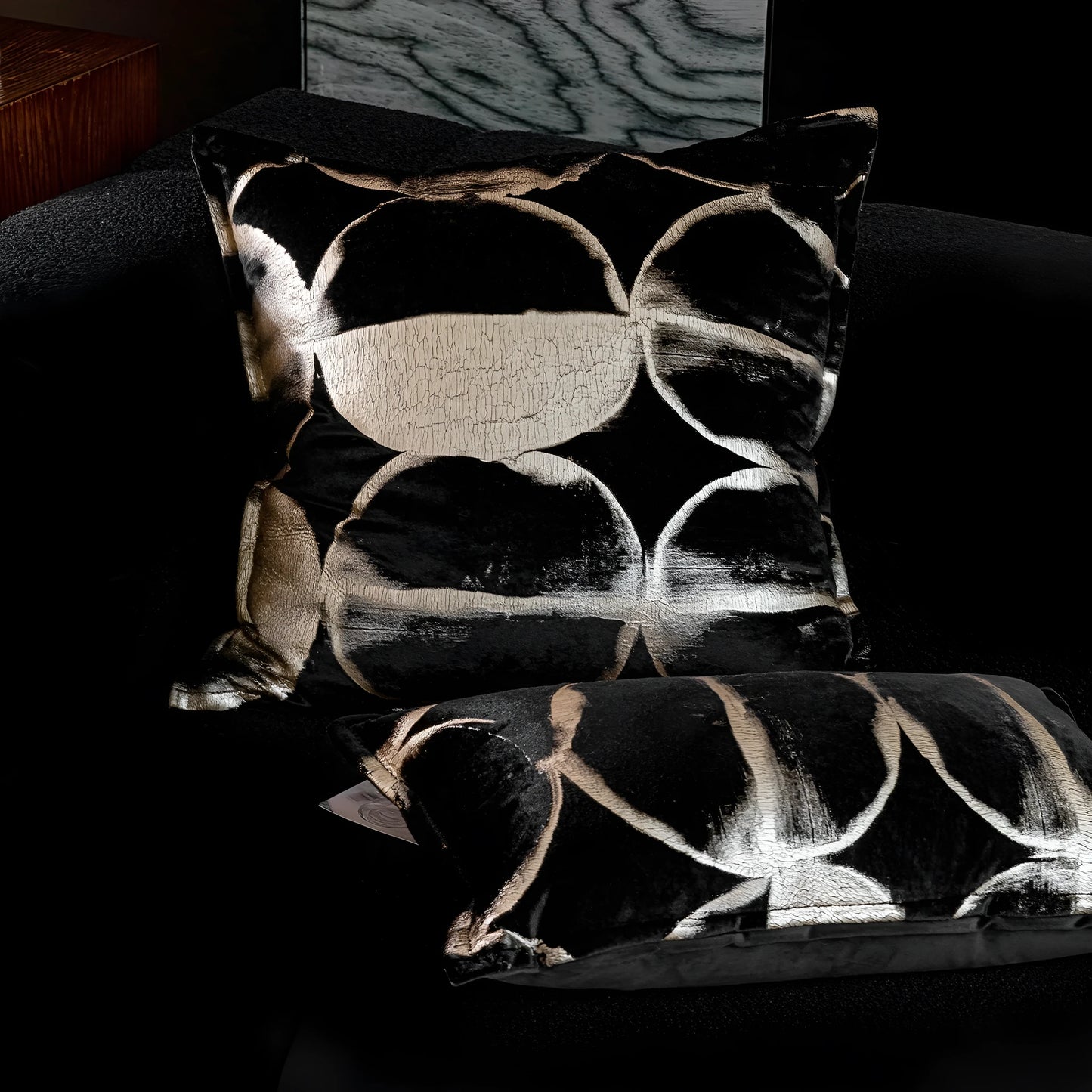Black gold abstract pattern flannel bronzing pillowcase in 30x50cm, 45x45cm, and 50x50cm sizes with removable design