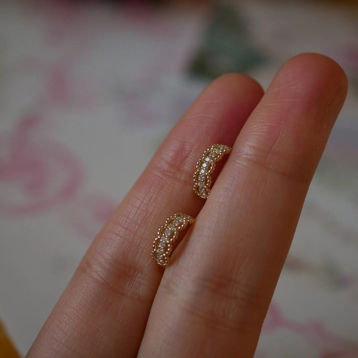 Small 925 silver ear bone stud earrings with gold or white gold electroplated finish