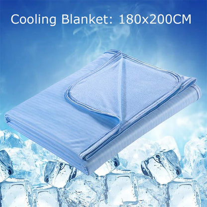 Cooling Comfort Blanket with Japanese Q-Max 0.4 cooling fibers for a refreshing sleep