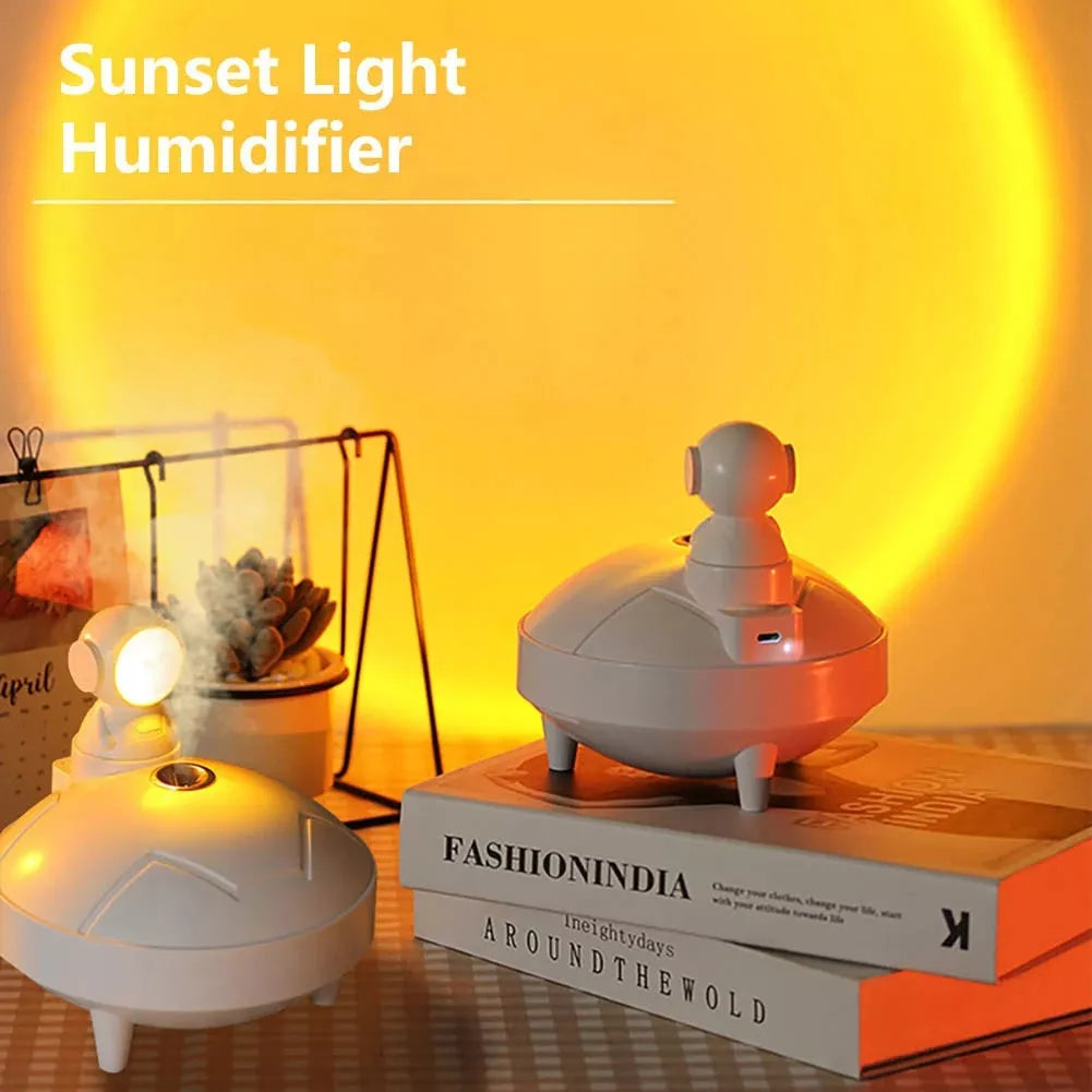 Astronaut Sunset Lamp Humidifier with 360-degree rotation and USB charging in white, pink, or light green