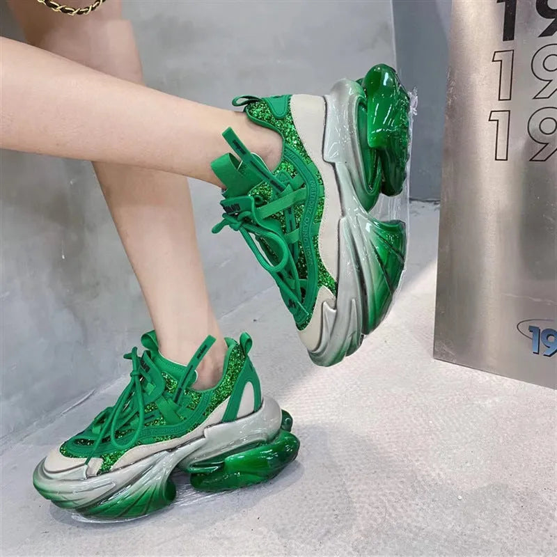 Women's leather sports shoes with thick soles and cross-tie fastening in multiple colours