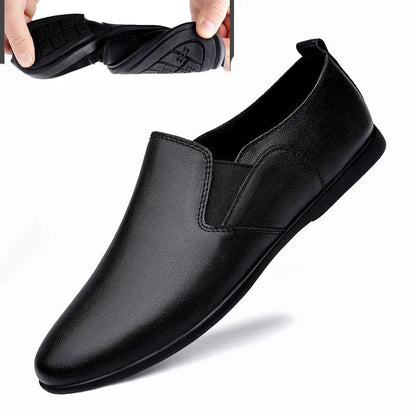 Men's black and brown leather business casual shoes with round toe on a white background.