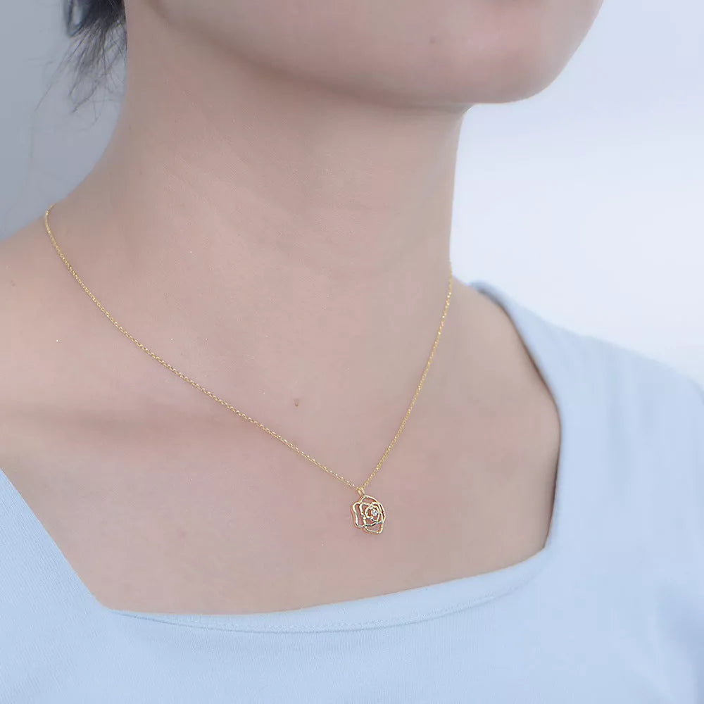French Retro Hollow Rose Sterling Silver Necklace in gold and white finishes