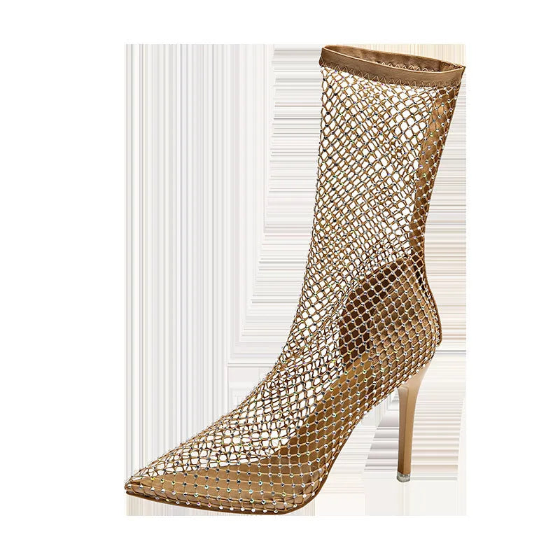 Gold mesh pointed stiletto high heel sandals with rubber soles and oversleeves wearing method