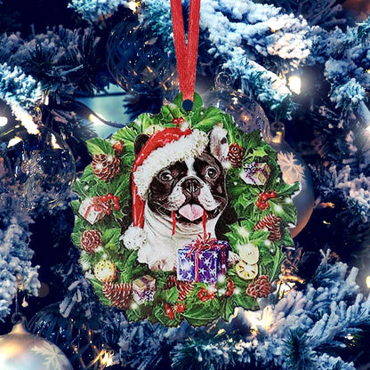 Hand-painted wooden Christmas ornament with geometric design and picture color