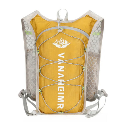 Ultra-light solid-colour outdoor backpack with air pillow belt back system in streamer orange.