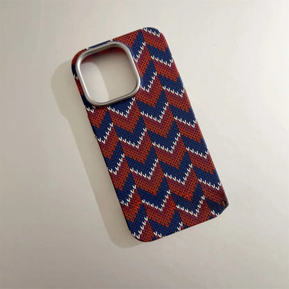 Kevlar skin feeling hard PC phone case with micro relief and magnetic suction for iPhone 12-15 Pro Max.