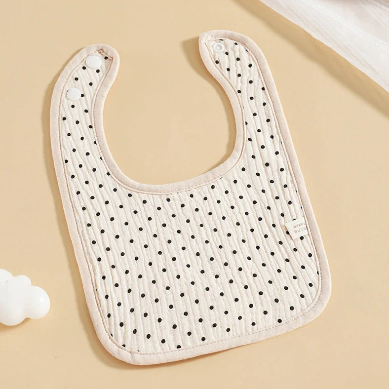 Pure cotton six-layer gauze baby U-shaped bib measuring 23×33cm with animal pattern design