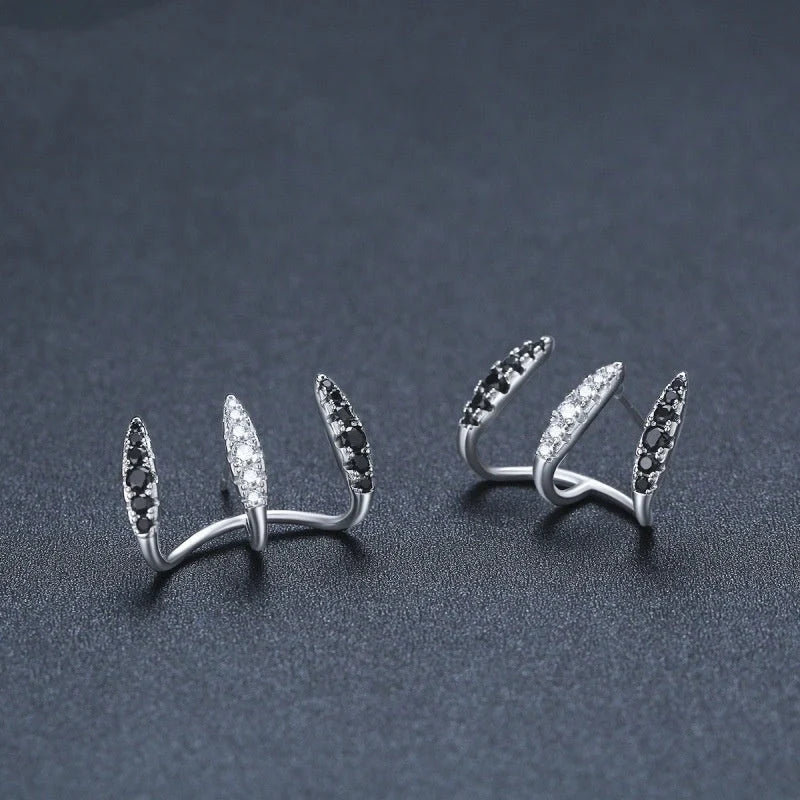 Elegant copper three-claw zircon earrings for women with geometric design