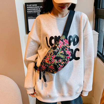Women's floral western-style waist bag in nylon with three-dimensional pockets