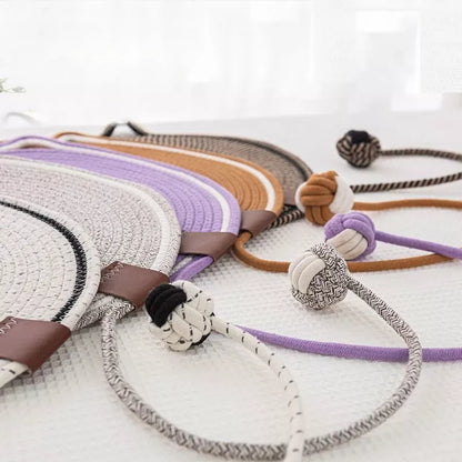Braided cotton rope cat claw mat with integrated toy ball in various colors