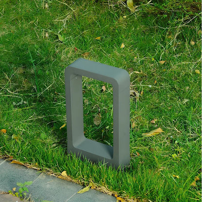 Sand black outdoor LED bollard light with die-cast aluminum construction for garden pathways