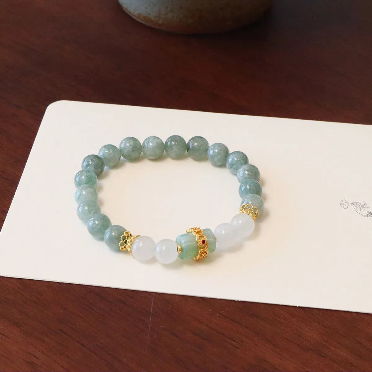 Myanmar jade safety buckle bracelet with geometric shape and peace buckle element