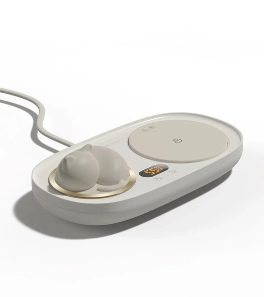 Green portable coffee mug warmer with touch controls and 100mm heating surface for office desks