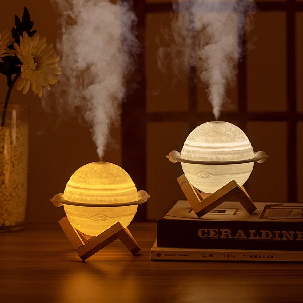 Planet-shaped humidifier with wooden frame and USB cable, 154mm width