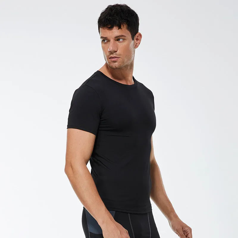 Men's solid colour short sleeve shirt in quick-drying polyester available in multiple sizes