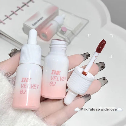 Mirror Lip Lacquer Lipstick in four colour shades: Spring Day Wilderness, Orange Tabby Cat Diary, Low-key Charming, and Fog Berry.