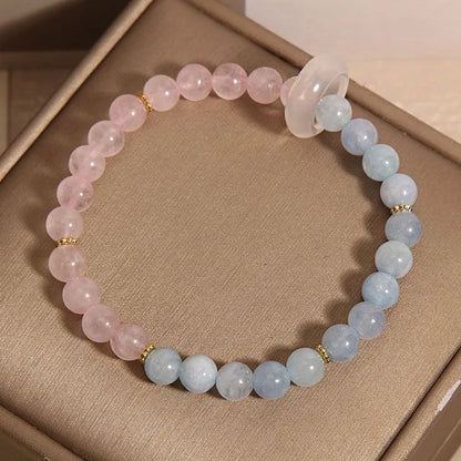 Handmade aquamarine crystal bracelet for women with mixed materials and adjustable design