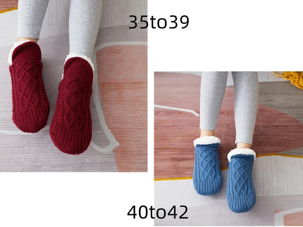 Winter woolen socks with V-opening design and anti-slip dots on soles in navy blue colour