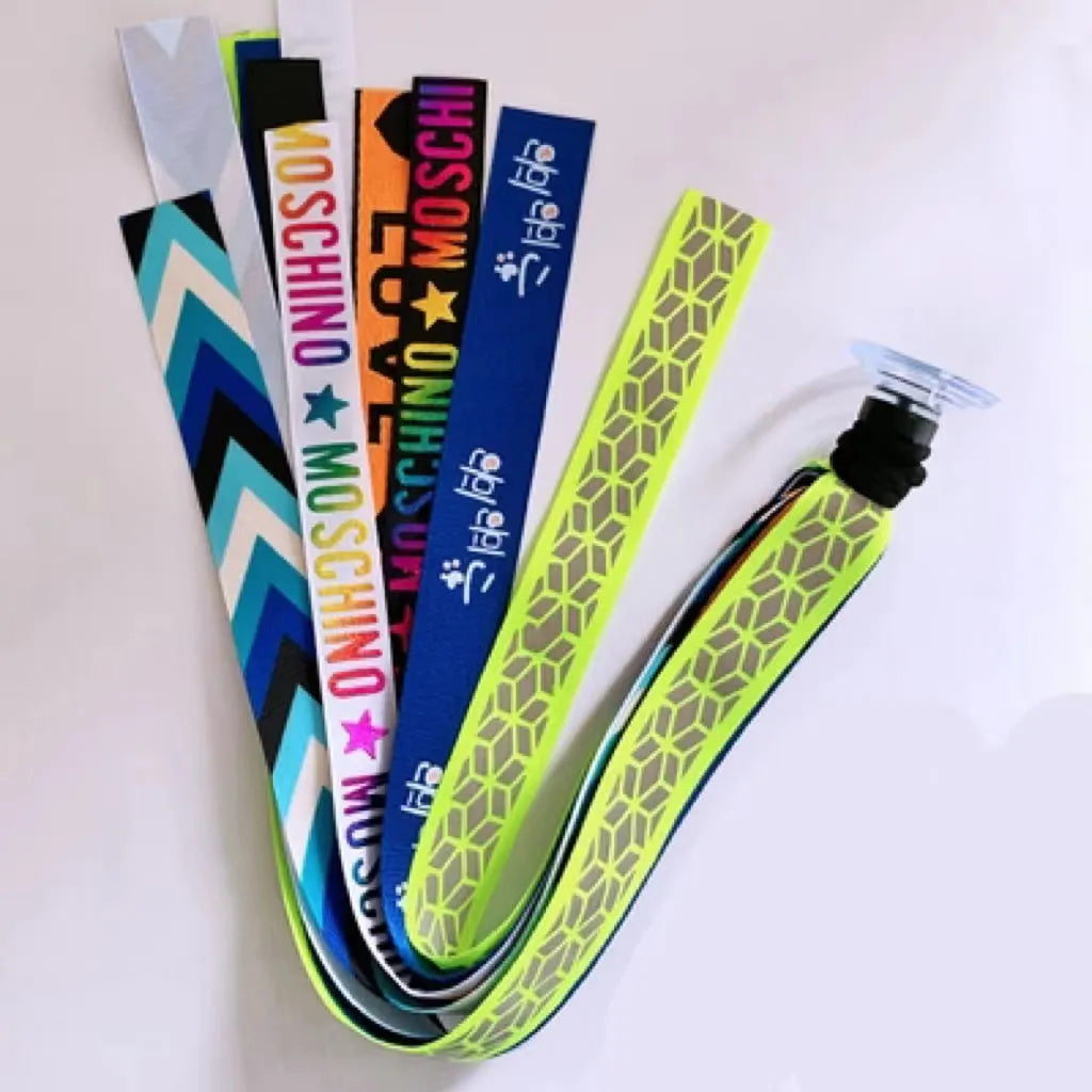 Children's helmet streamer with 60 cm polyester ribbon in colours like apricot and khaki for roller skating and skiing