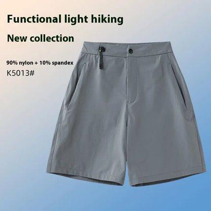 Men's khaki sports shorts with elastic waistband and 3D cutting for quick-drying during running and climbing activities
