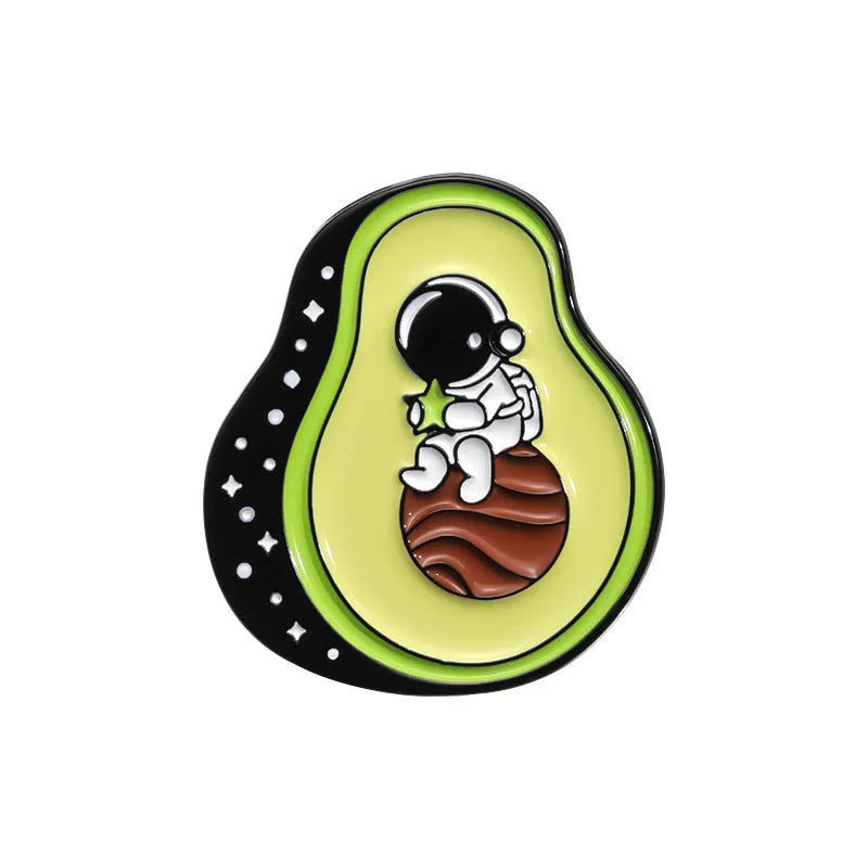 Zinc alloy cartoon fruit brooch in various colours, approximately 2-3 cm, for decorative use on jackets and bags