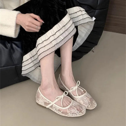 Women's flat heel Mary Jane evening shoes with lace mesh detailing and 3-5cm mid heel
