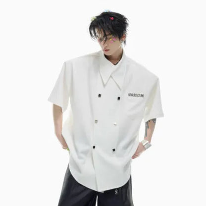 Men's loose fit short-sleeved shirt in blue with lapel collar and button decoration