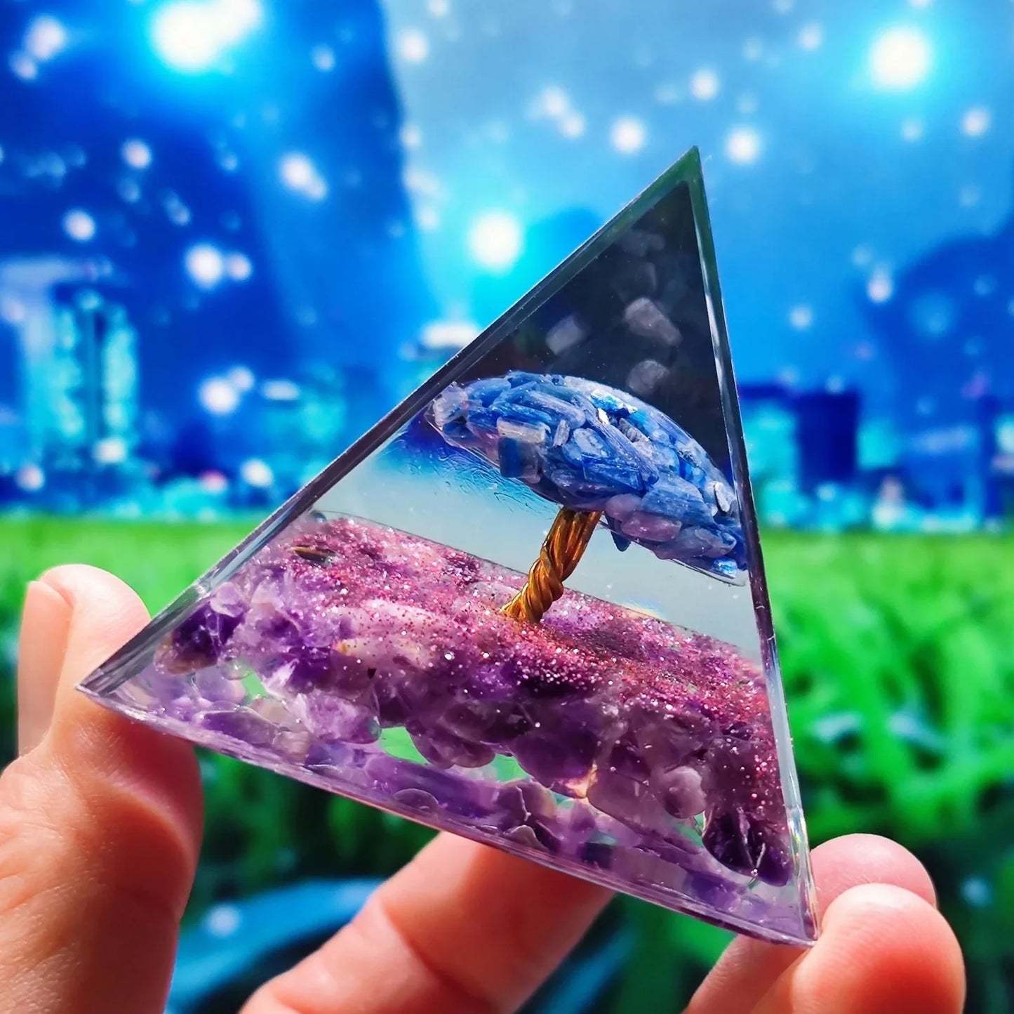 Crystal ball gravel pyramid resin artwork with 6cm diameter and 50mm base