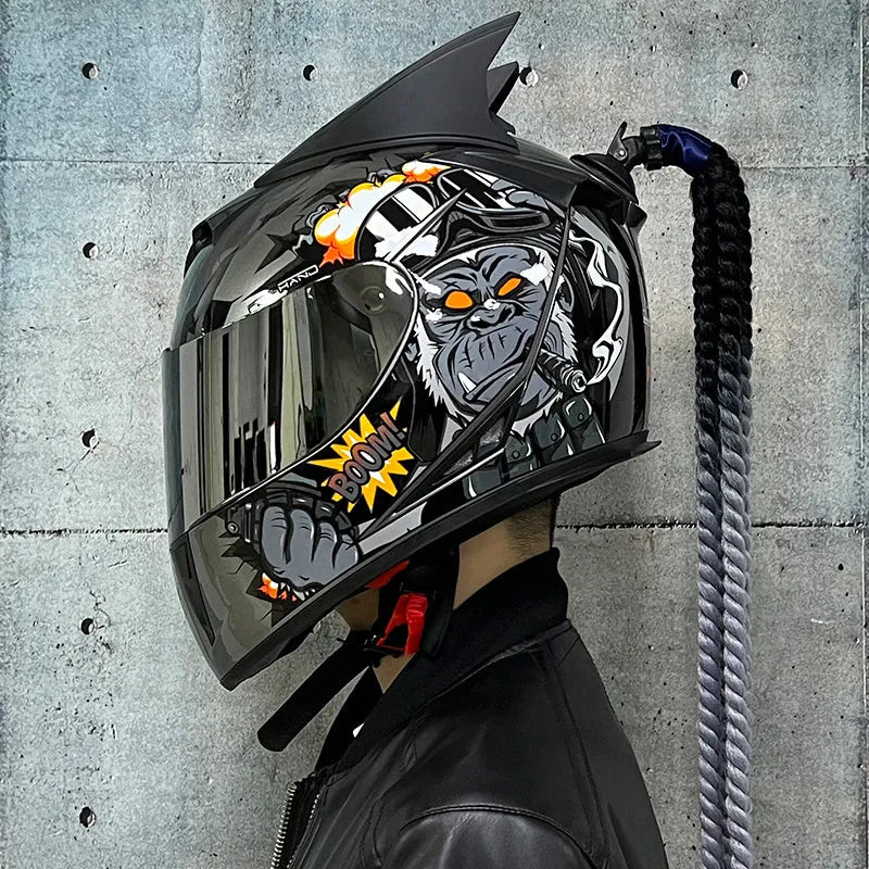 Dirty Braids motorcycle helmet with graphic design, ABS full-face construction for electric vehicles and motorcycles