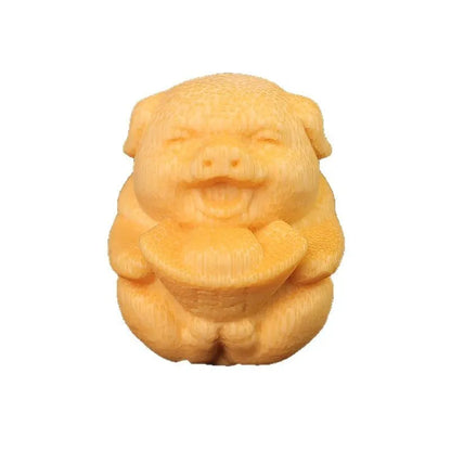 Fulu pig solid bamboo carving ornament showing 4cm height and 3.5cm diameter ingot pigskin design
