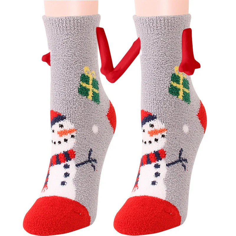 Christmas couple socks with magnetic connection feature and 3D animal patterns