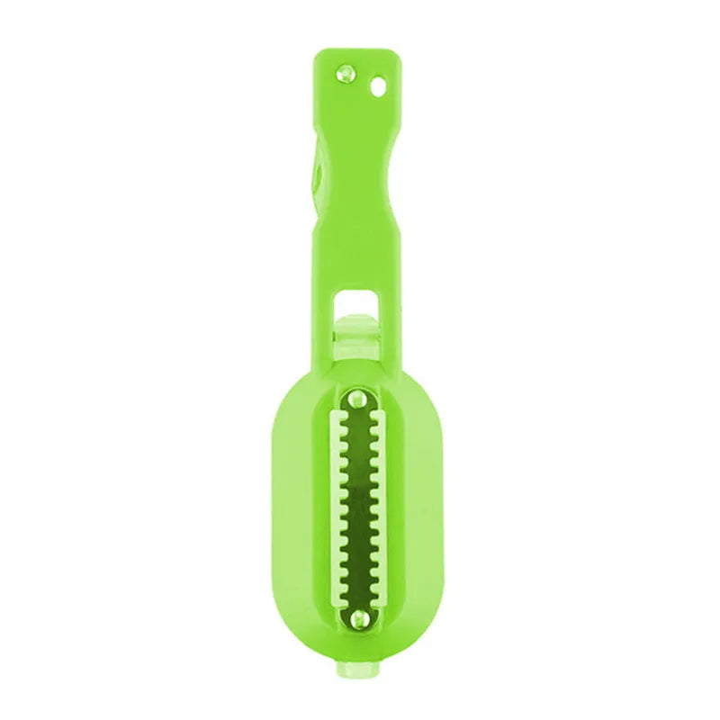 Fish scaler with fish-shaped handle and integrated scale cover for kitchen fish preparation