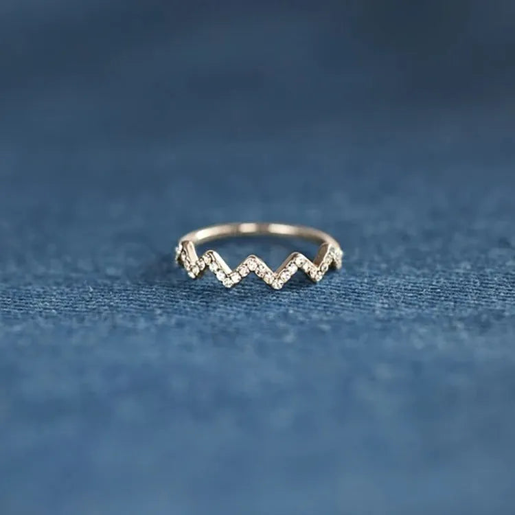Wave pattern zircon inlaid ring in 925 sterling silver, gold or silver colour, adjustable opening, sizes 9 to 17