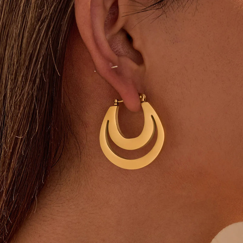 Metallic French earrings gold plated geometric minimalist all-match stainless steel 18K purity women's fashion jewellery with round ring elements in gold or steel colour options