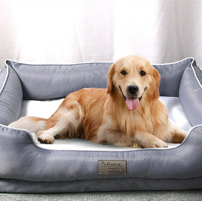 Removable dark grey dog bed with non-stick kennel base in four sizes for dogs 10-90kg
