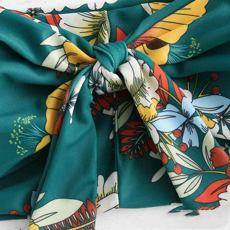 Women's printed bikini swimsuit with high elasticity in vibrant colors