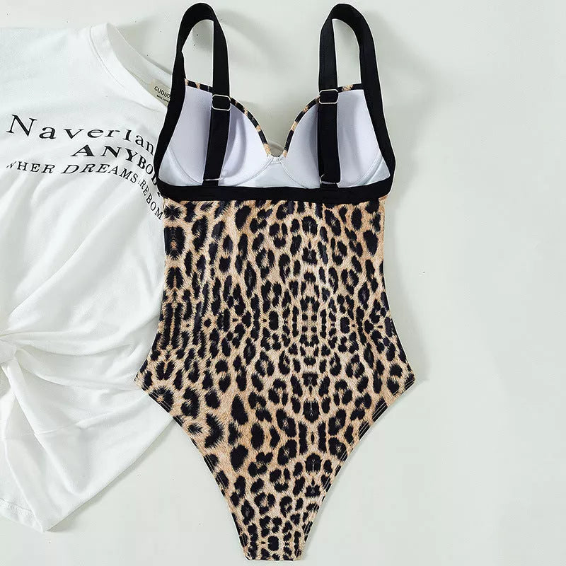 Adjustable shoulder strap leopard print swimsuit for women, available in sizes S, M, L, XL