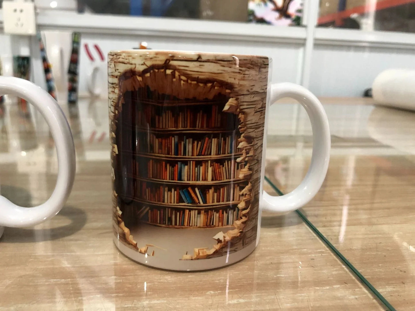 3D bookshelf ceramic mug in colour A, 9.8x8cm, 350ml capacity with handle for book lovers