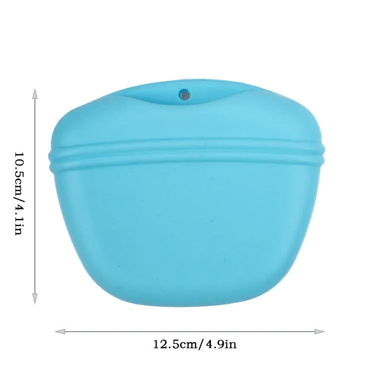 Pet portable dog training treat pouch waist bag made from food-grade silicone measuring 12.5 x 4 x 10.5 cm for outdoor obedience agility and feeding reward storage with magnet closure and clip for easy attachment to belts trousers or bags