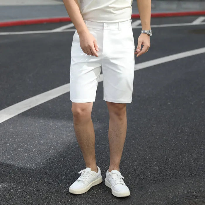 Men's loose elastic waistband fifth pants in solid colour casual styling