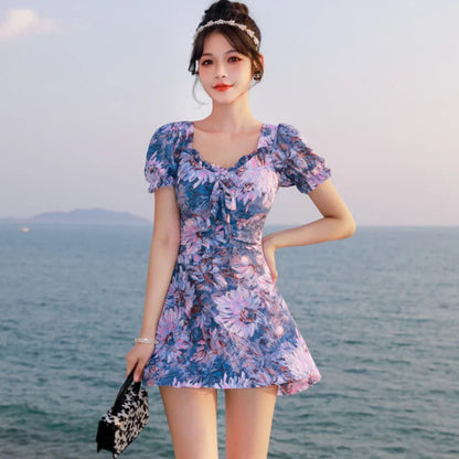 Women's conservative flat angle one-piece swimsuit in solid colour polyester fabric