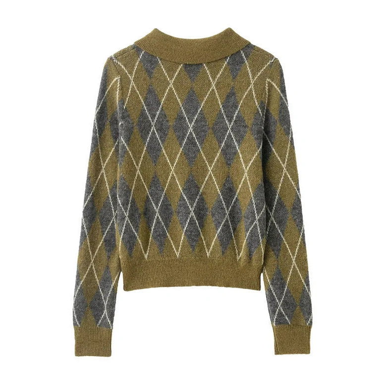 Women's notched lapel knitted sweater with diamond pattern and colour blocking, 40-50cm length
