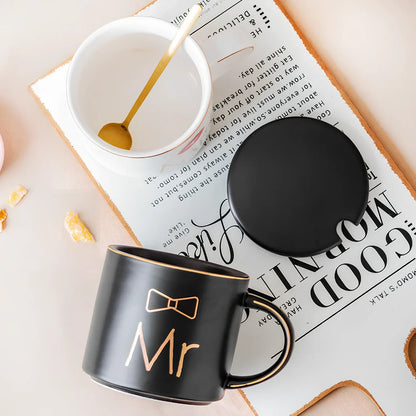 White ceramic mug with matte glaze and high-temperature decal design, matching lid, 450ml capacity