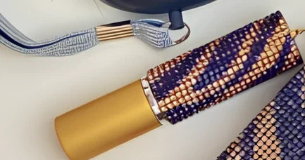 100ml transparent glass perfume bottle with silver spray mechanism and screw cap for fragrance preservation