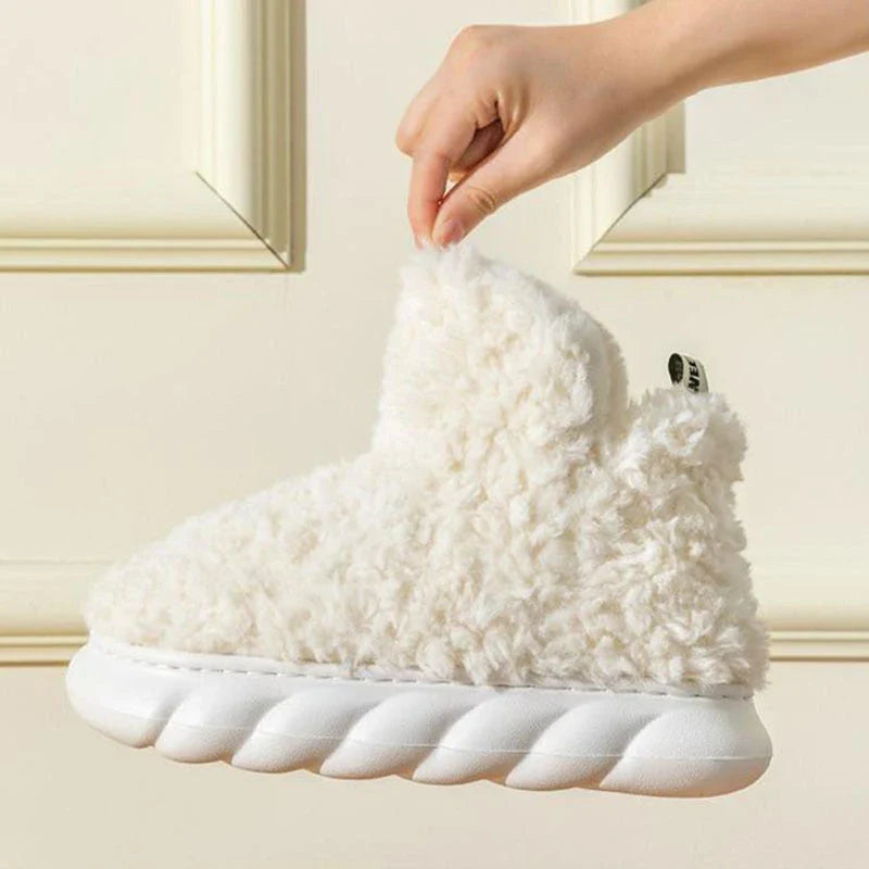 Cozy indoor and outdoor winter slippers with comfortable heels, available in a variety of colors including white, pink, khaki, green, and curry.