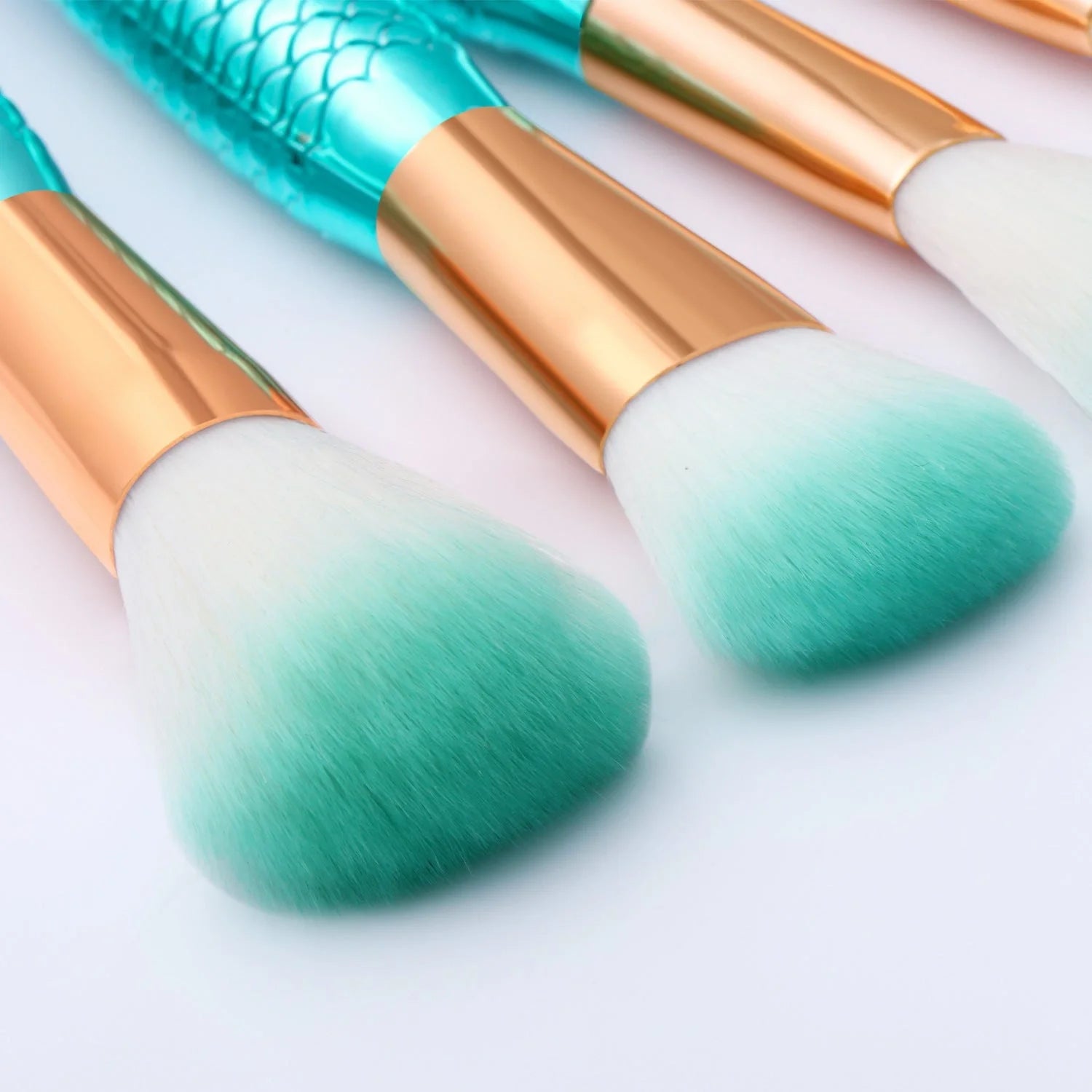 11-piece Mermaid Makeup Brushes Kit with nylon bristles and plastic handles